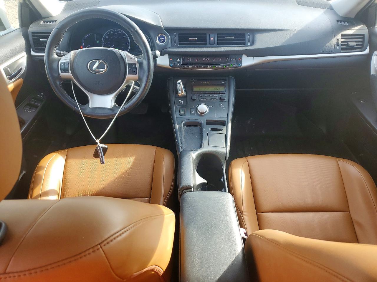 2013 LEXUS CT 200