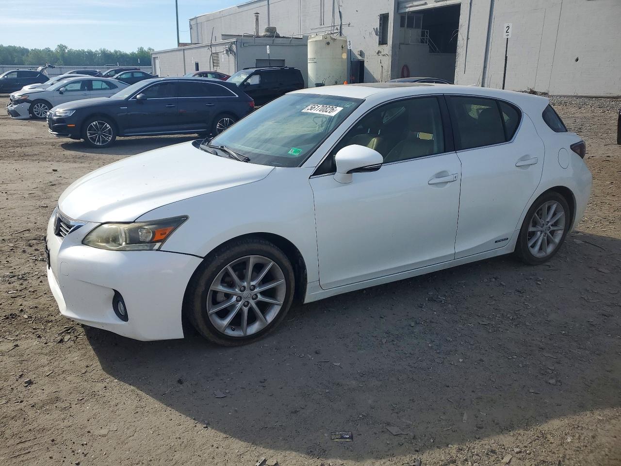 2013 LEXUS CT 200