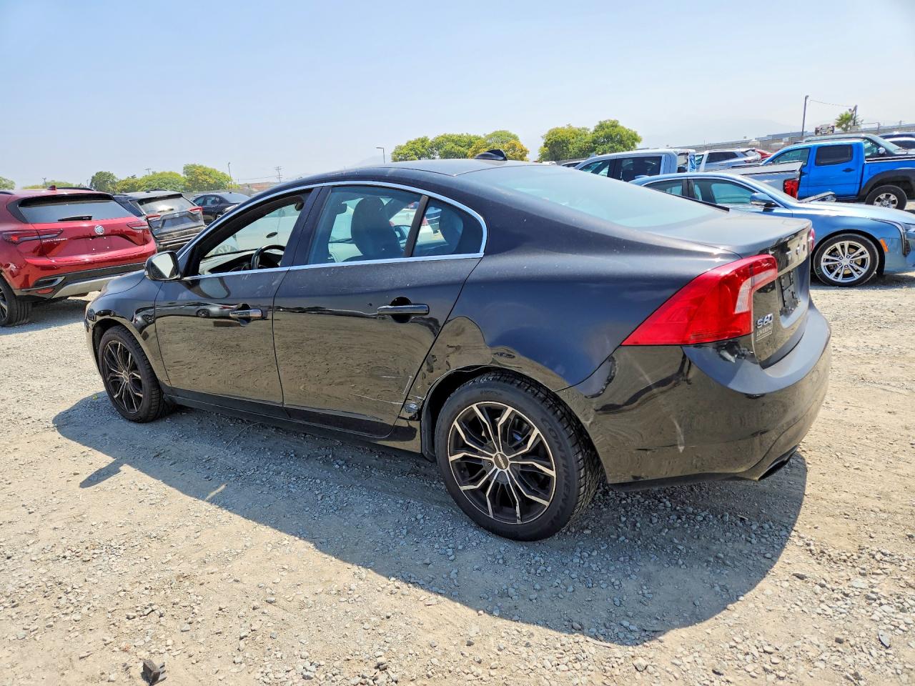 2015 VOLVO S60