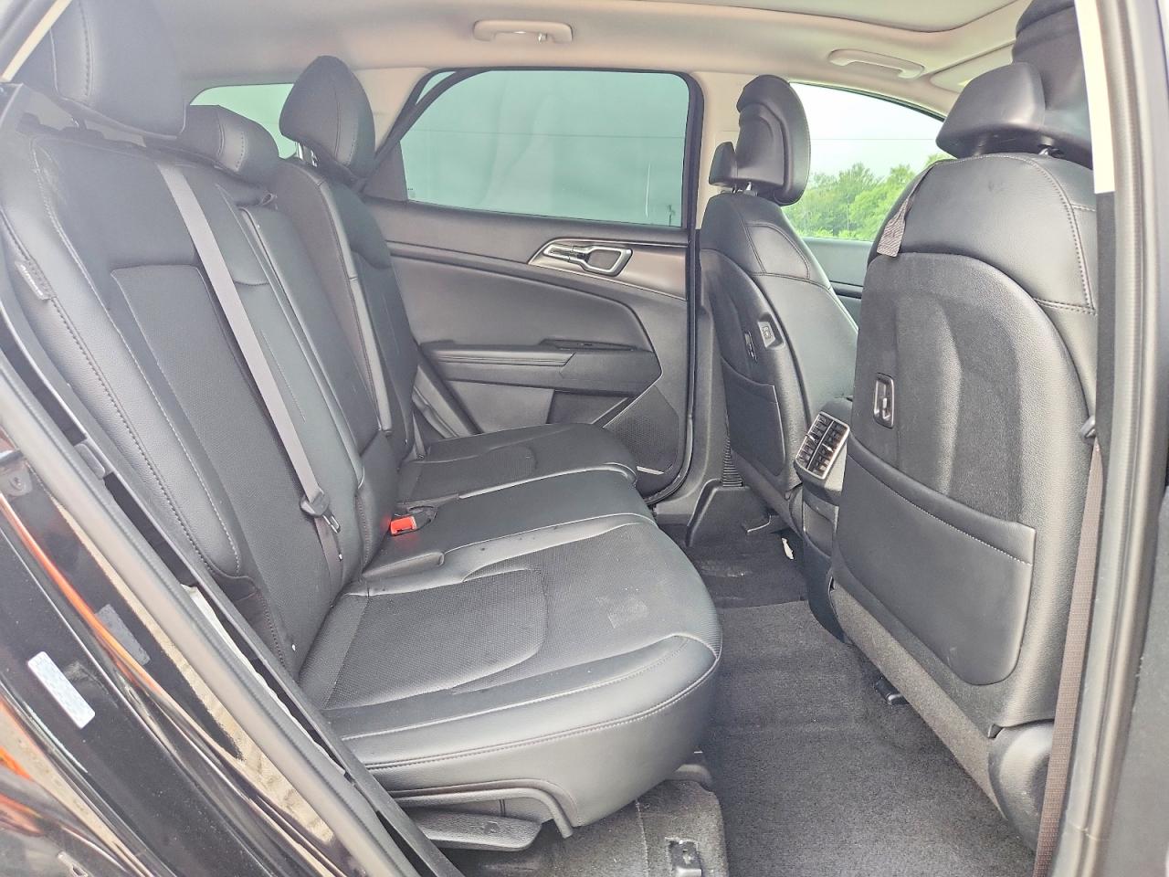 2025 KIA SPORTAGE E