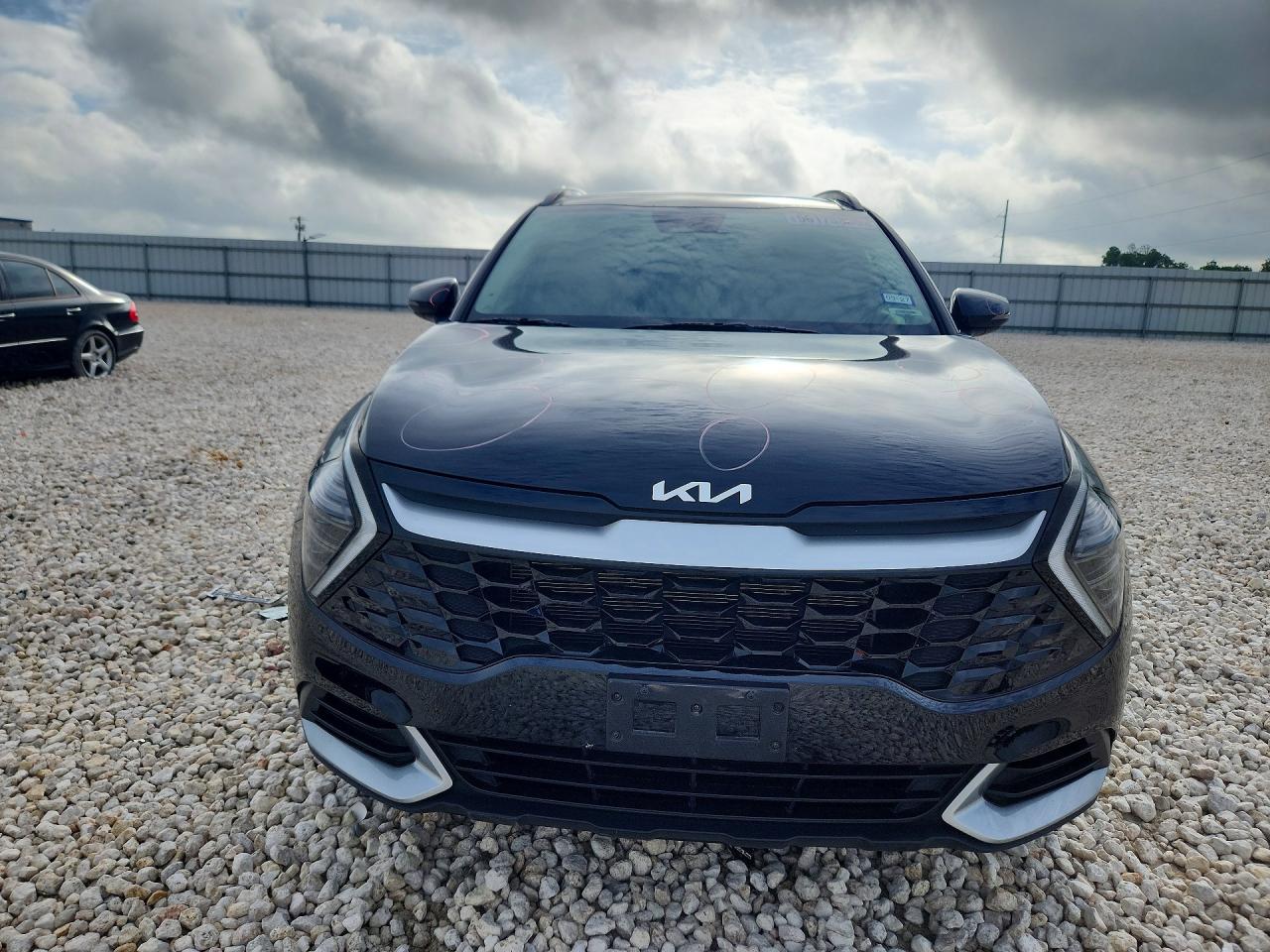 2025 KIA SPORTAGE E