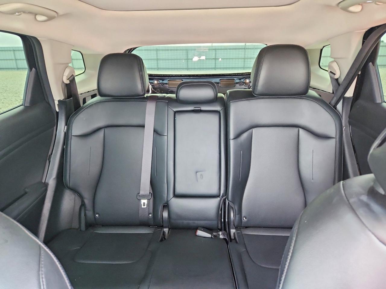 2025 KIA SPORTAGE E
