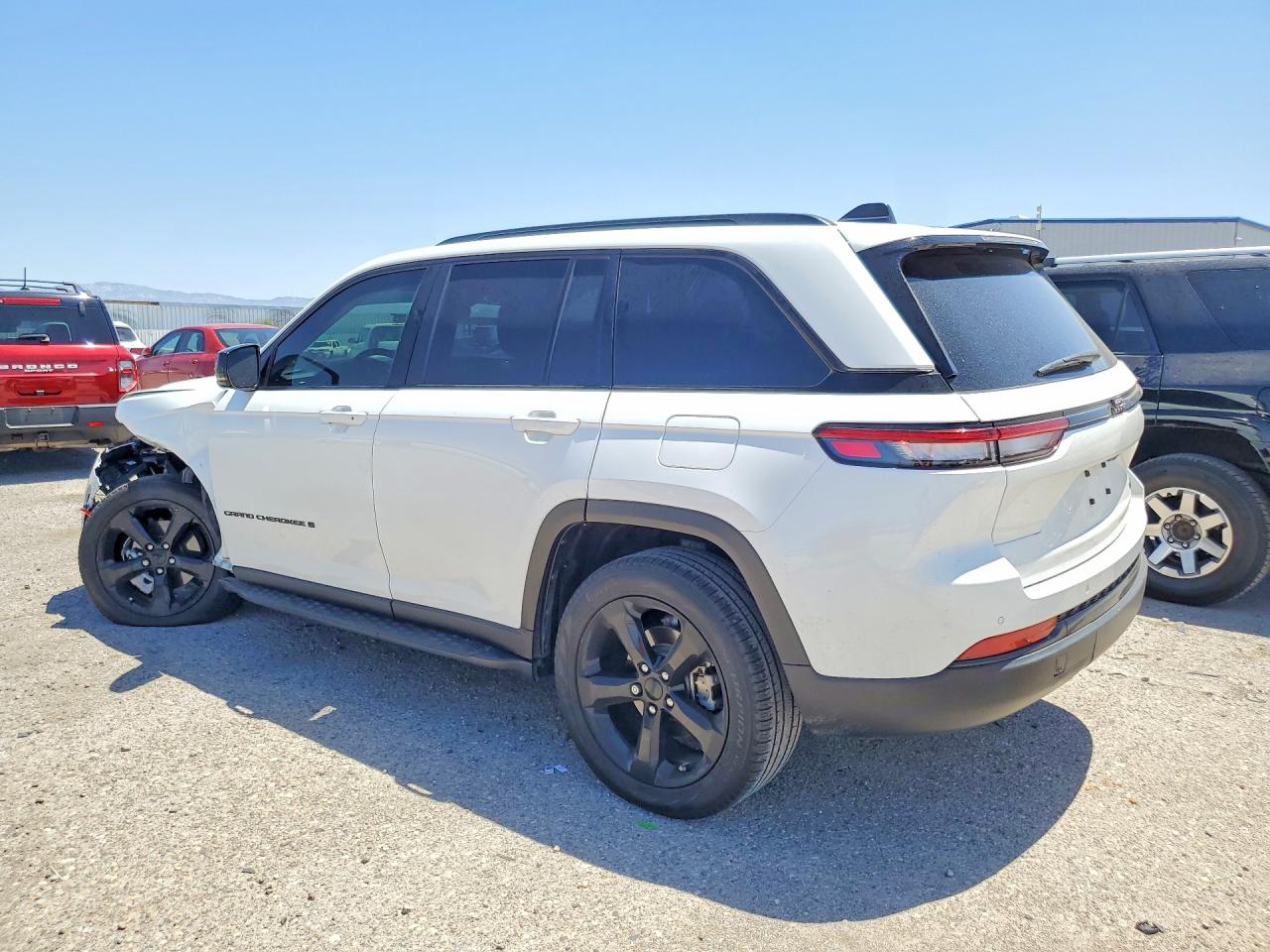 2023 JEEP CHEROKEE