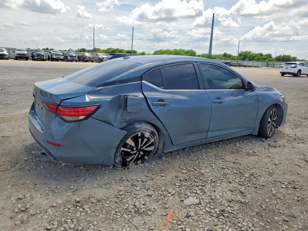2025 NISSAN SENTRA