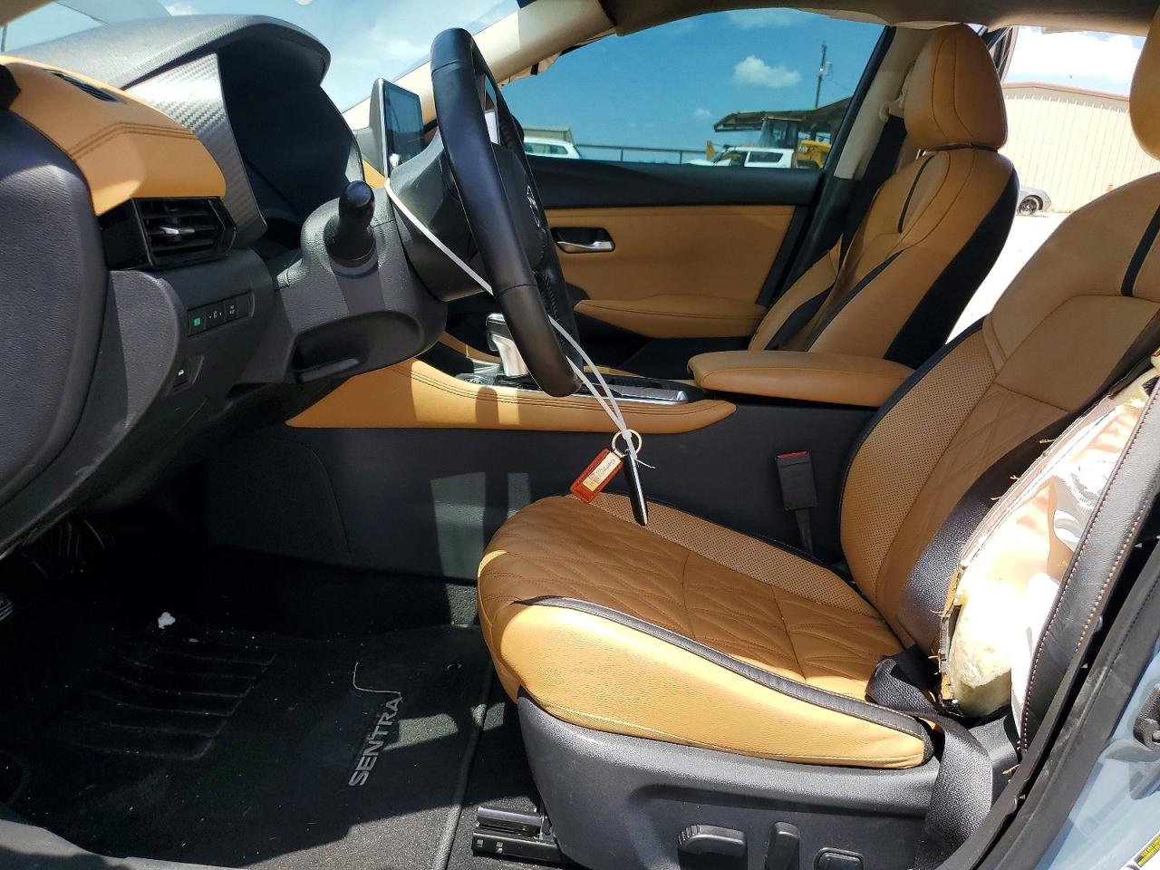 2025 NISSAN SENTRA