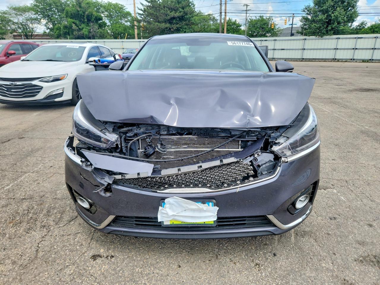 2017 KIA CADENZA