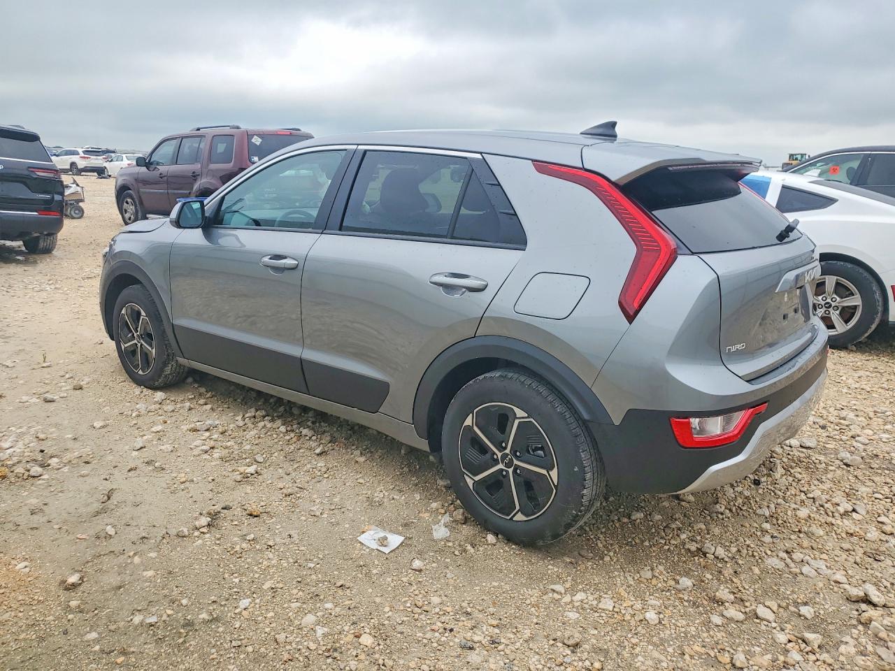 2026 KIA NIRO