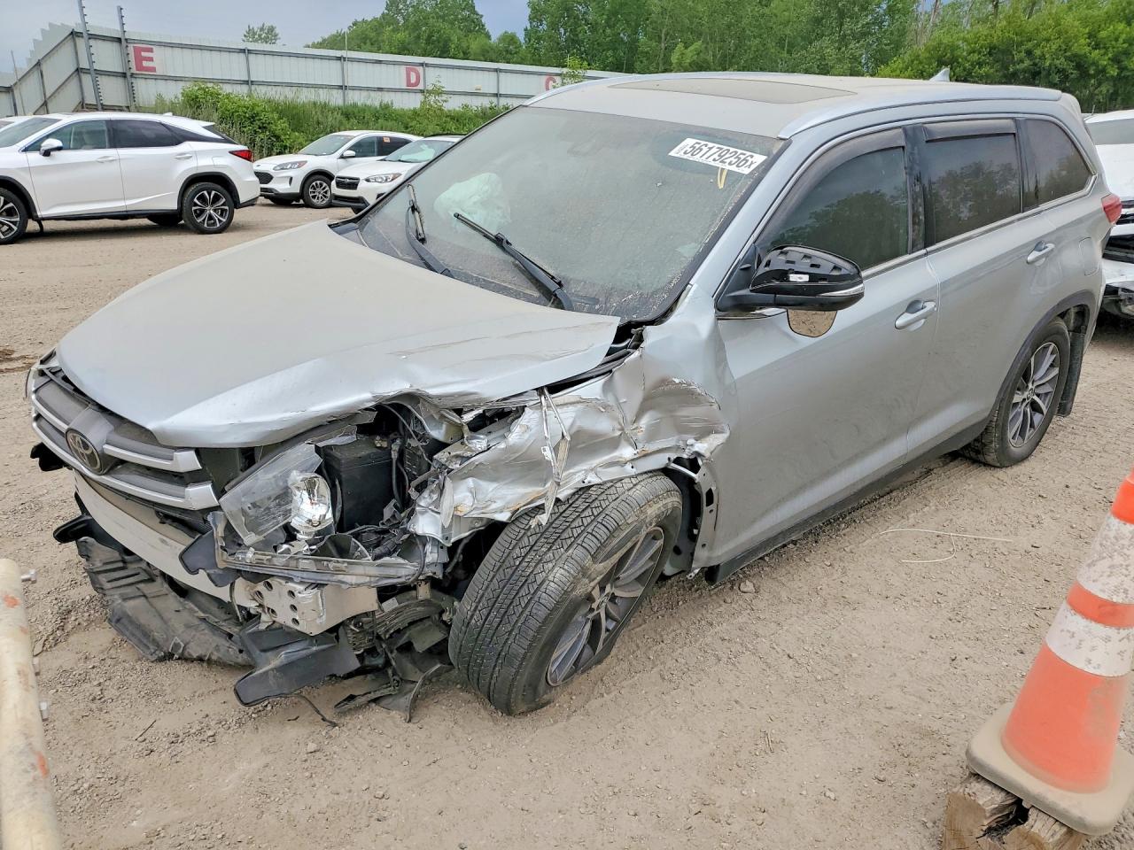 2019 TOYOTA HIGHLANDER