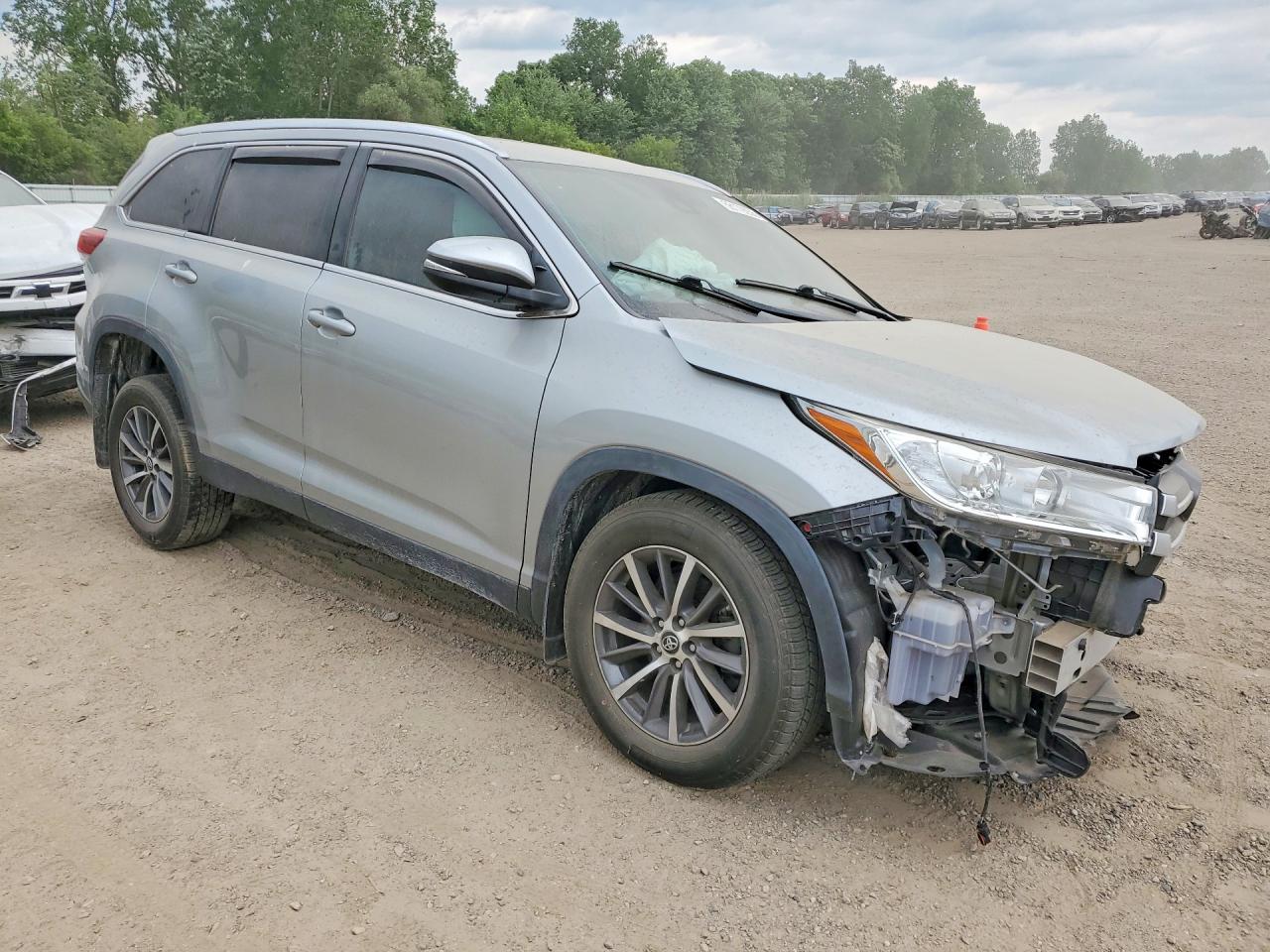 2019 TOYOTA HIGHLANDER