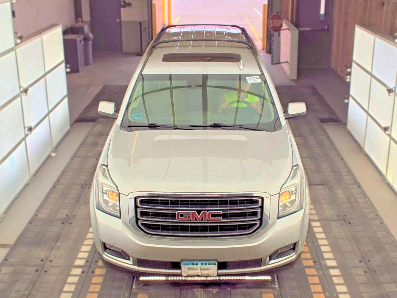 2015 GMC YUKON