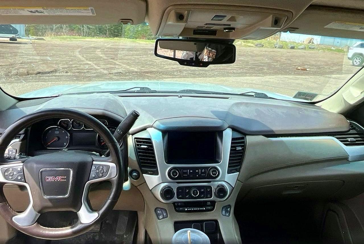 2015 GMC YUKON