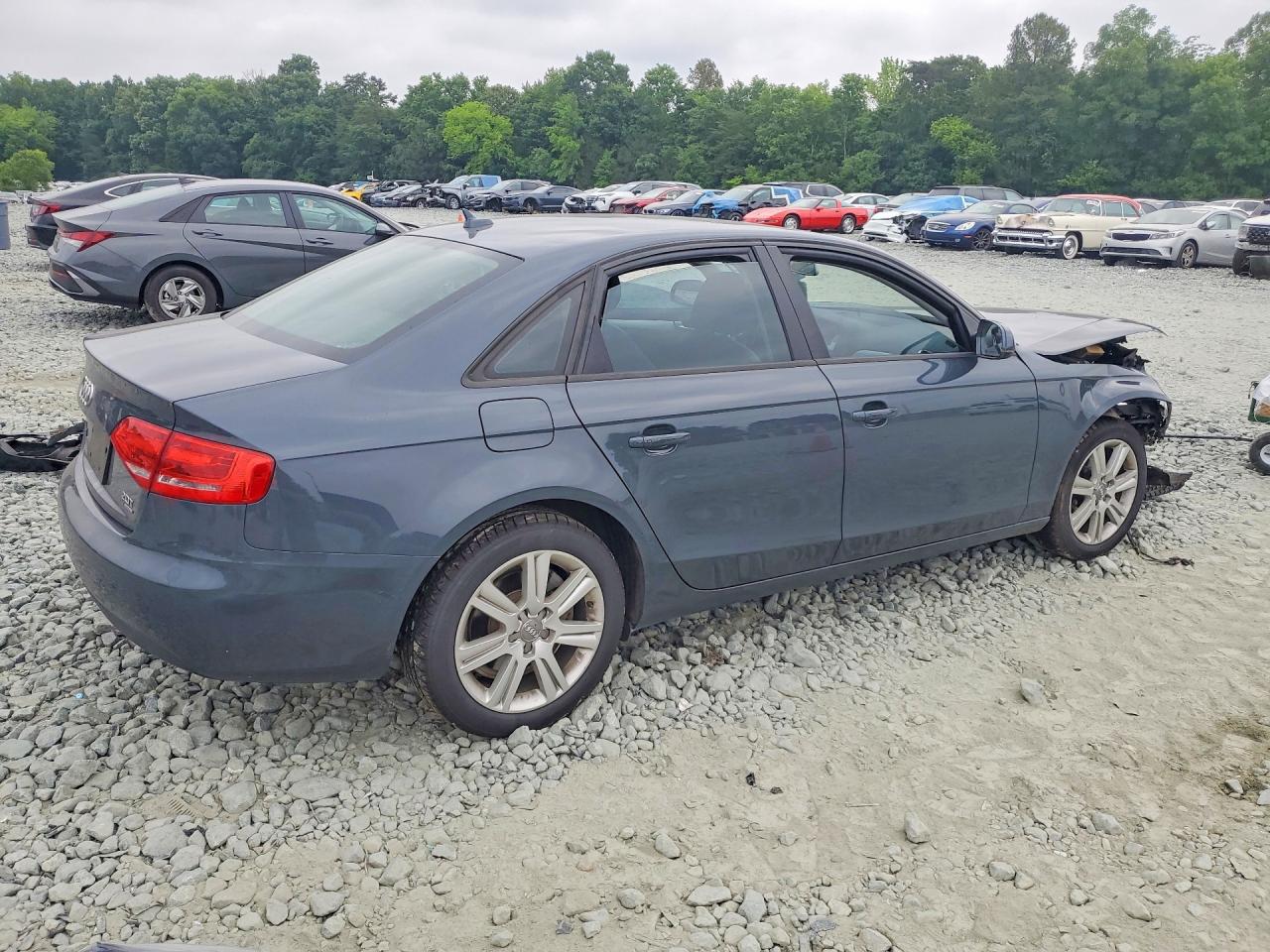 2011 AUDI A4