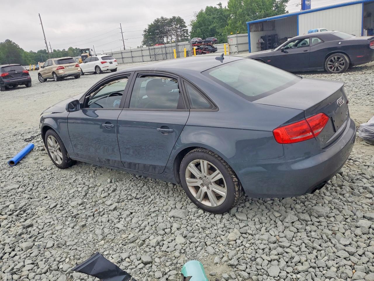 2011 AUDI A4