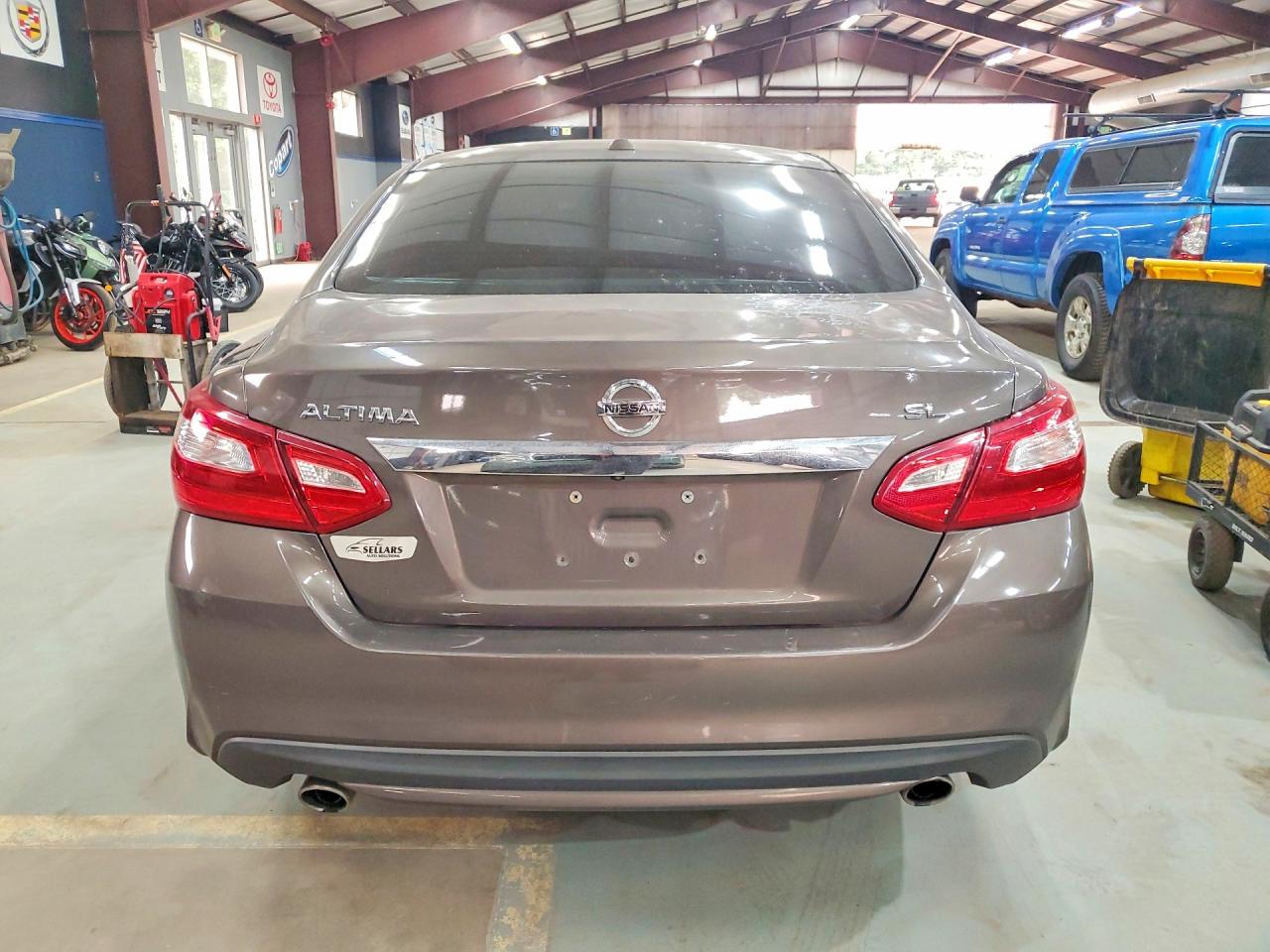2017 NISSAN ALTIMA