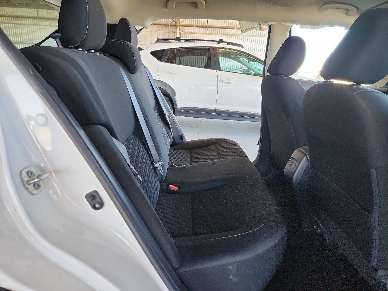 2021 NISSAN KICKS