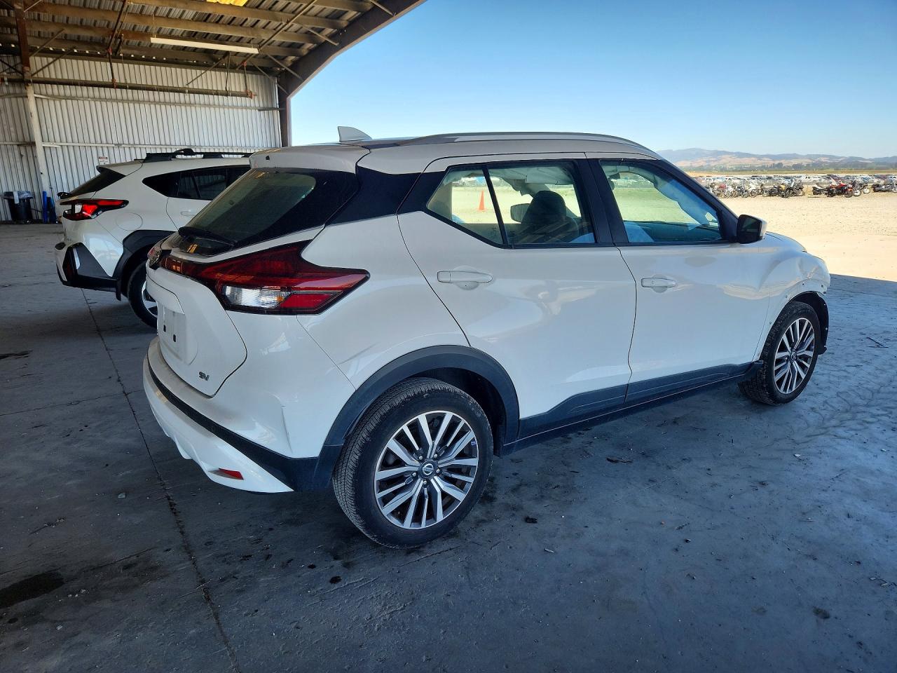 2021 NISSAN KICKS