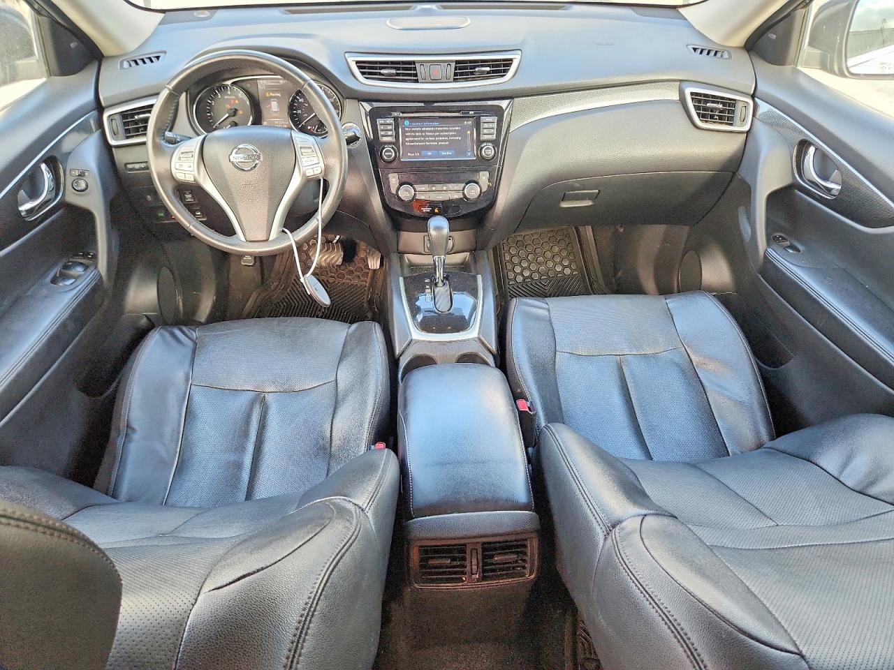 2016 NISSAN ROGUE