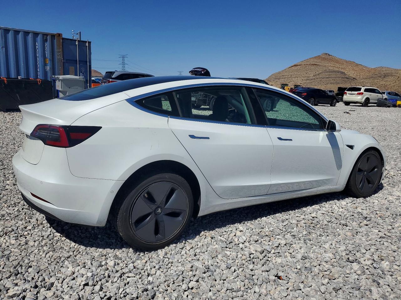 2020 TESLA MODEL 3