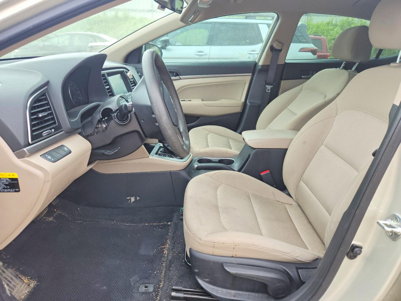 2017 HYUNDAI ELANTRA