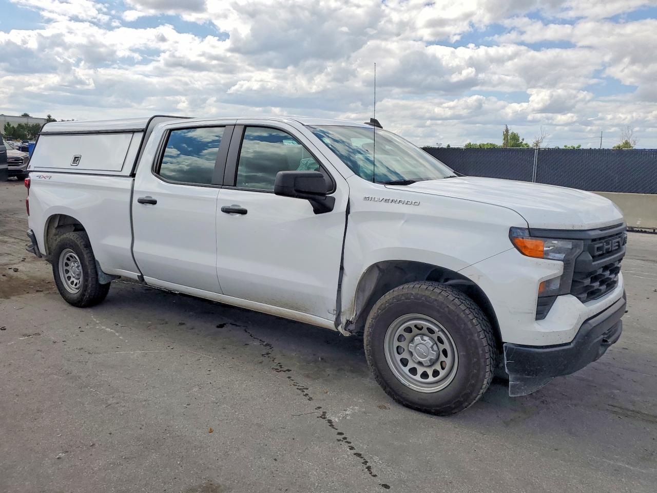 2024 CHEVROLET SILVERADO