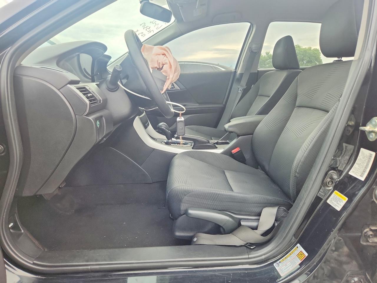 2015 HONDA ACCORD