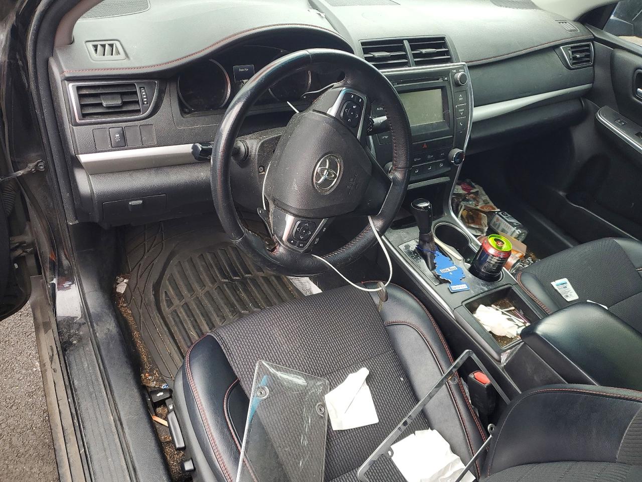 2017 TOYOTA CAMRY