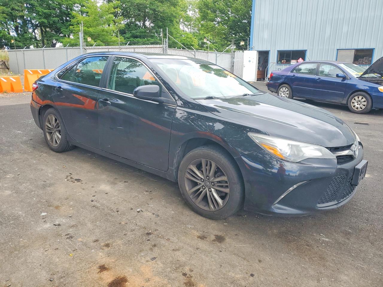 2017 TOYOTA CAMRY