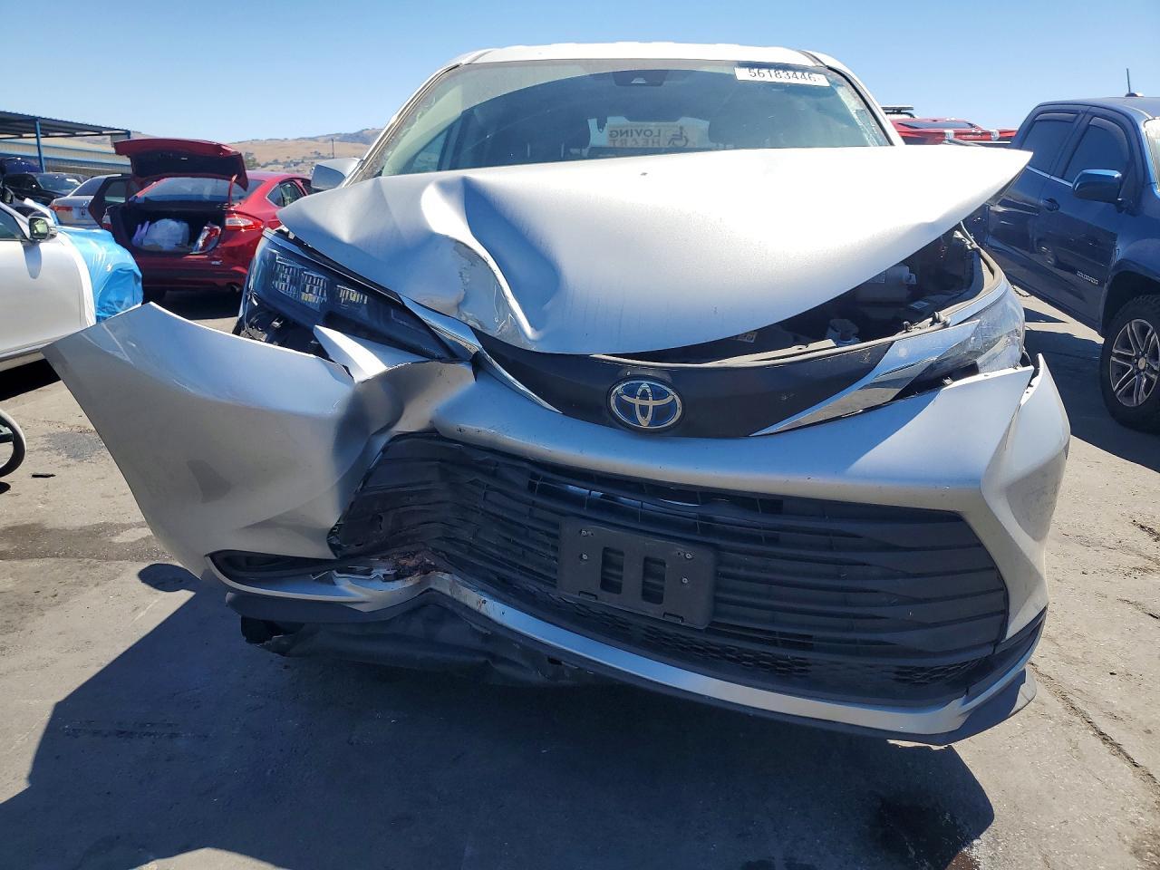 2024 TOYOTA SIENNA