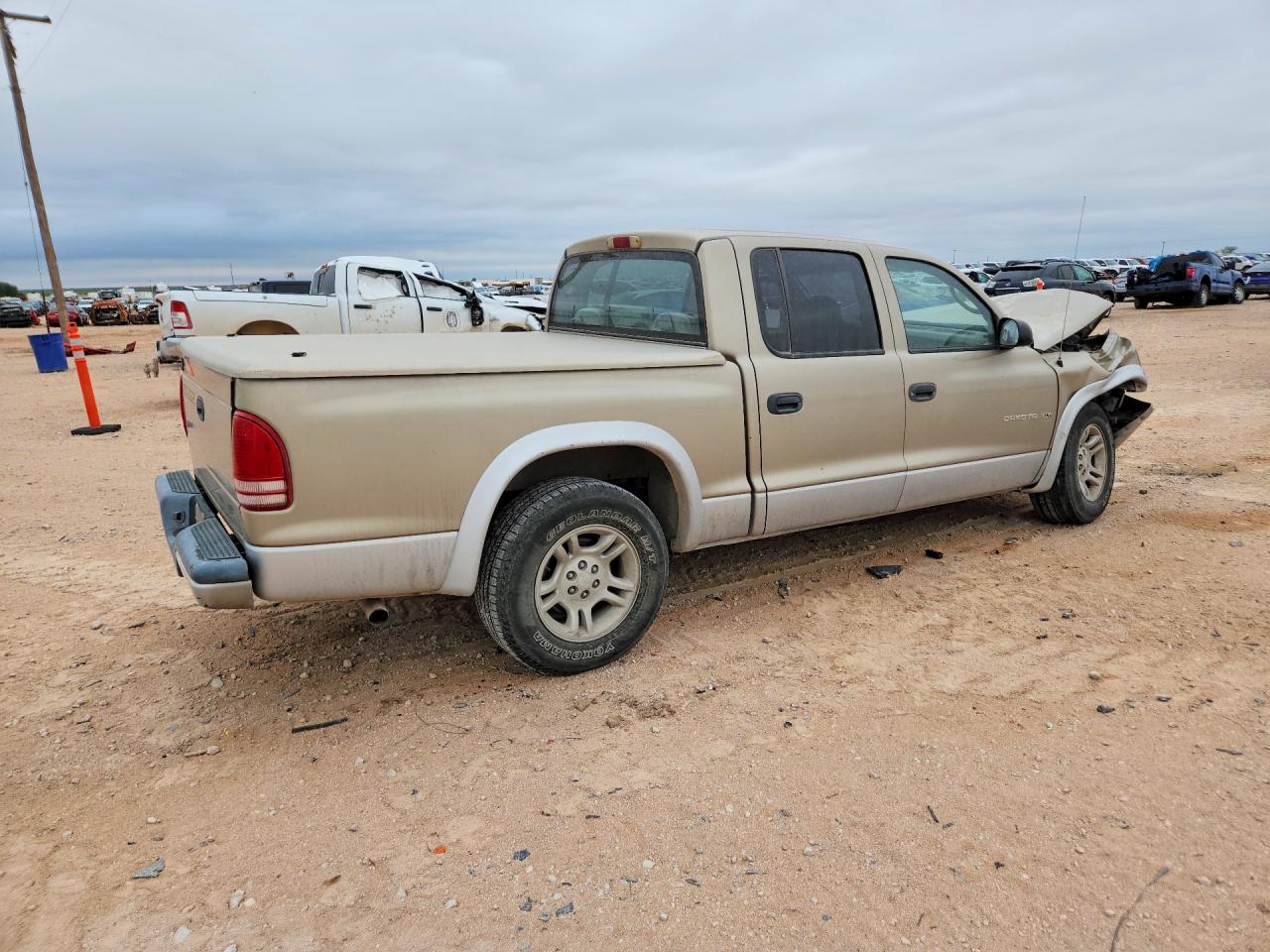 2002 DODGE DAKOTA