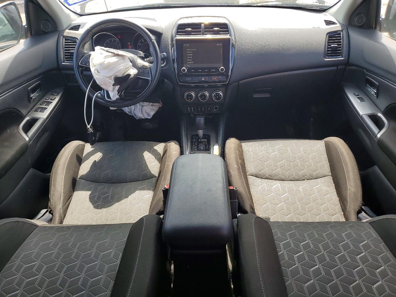 2021 MITSUBISHI OUTLANDER