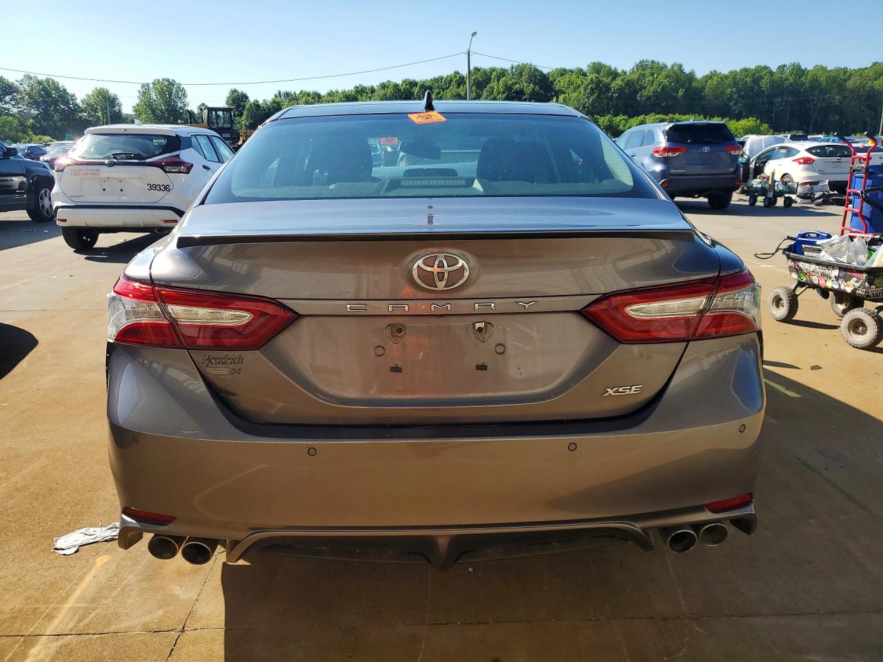 2019 TOYOTA CAMRY