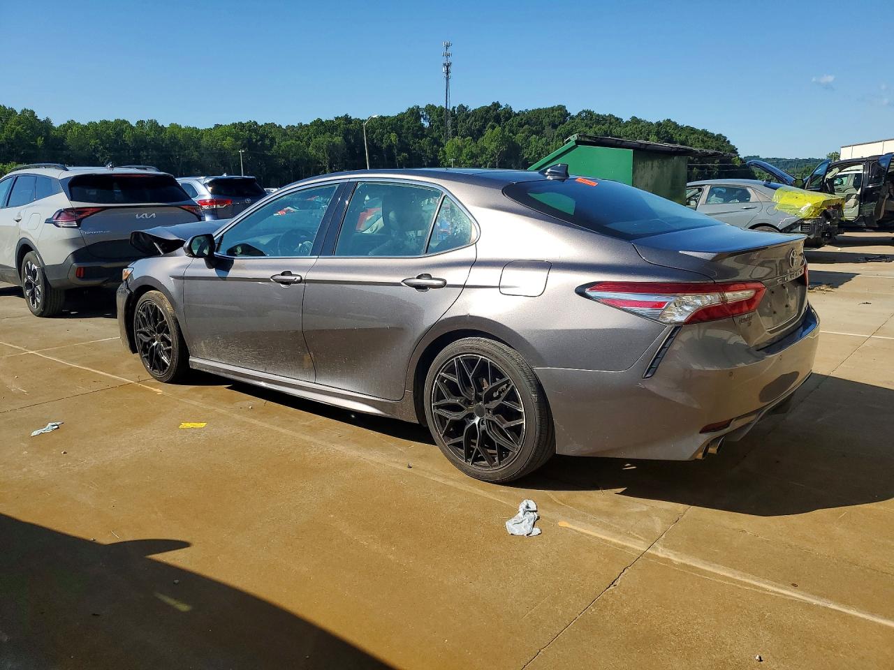 2019 TOYOTA CAMRY