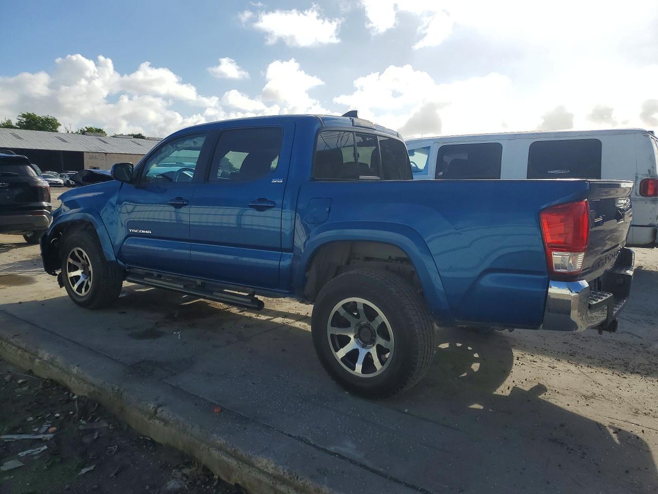2016 TOYOTA TACOMA