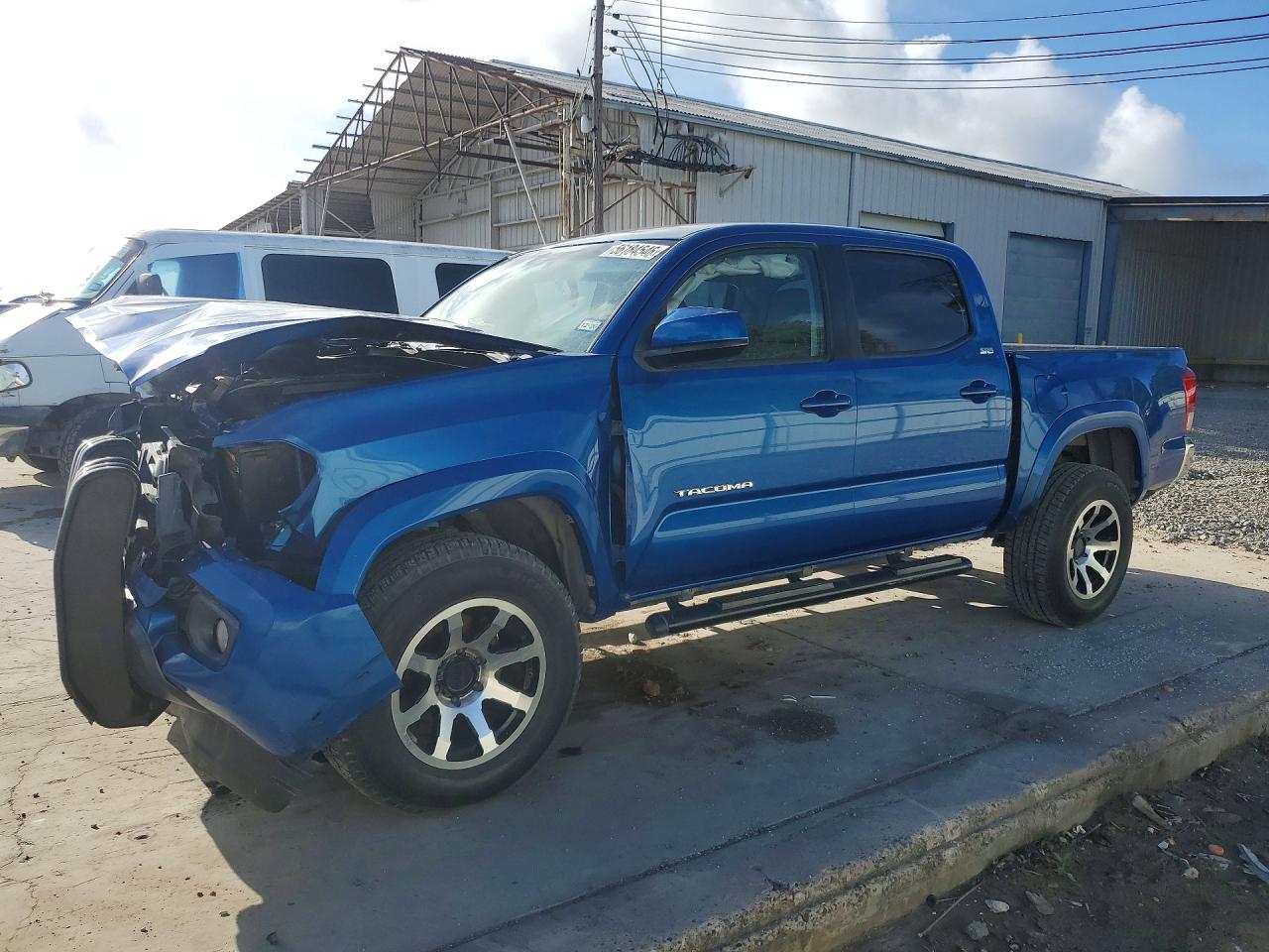2016 TOYOTA TACOMA