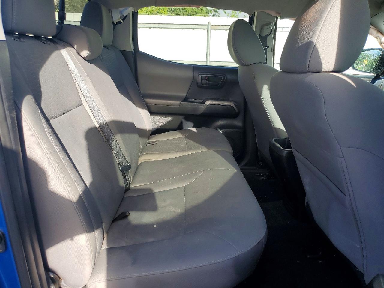 2016 TOYOTA TACOMA
