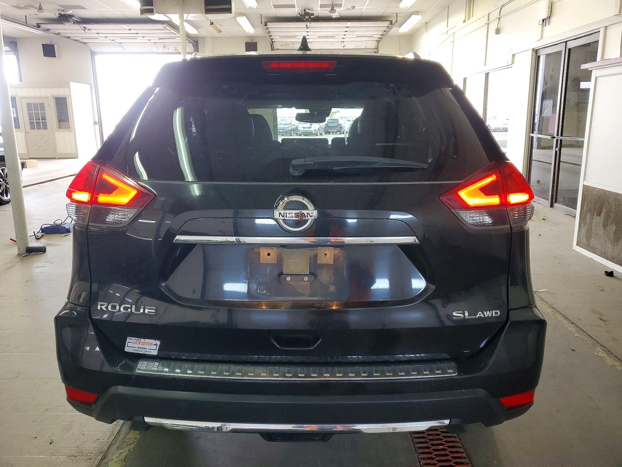 2018 NISSAN ROGUE
