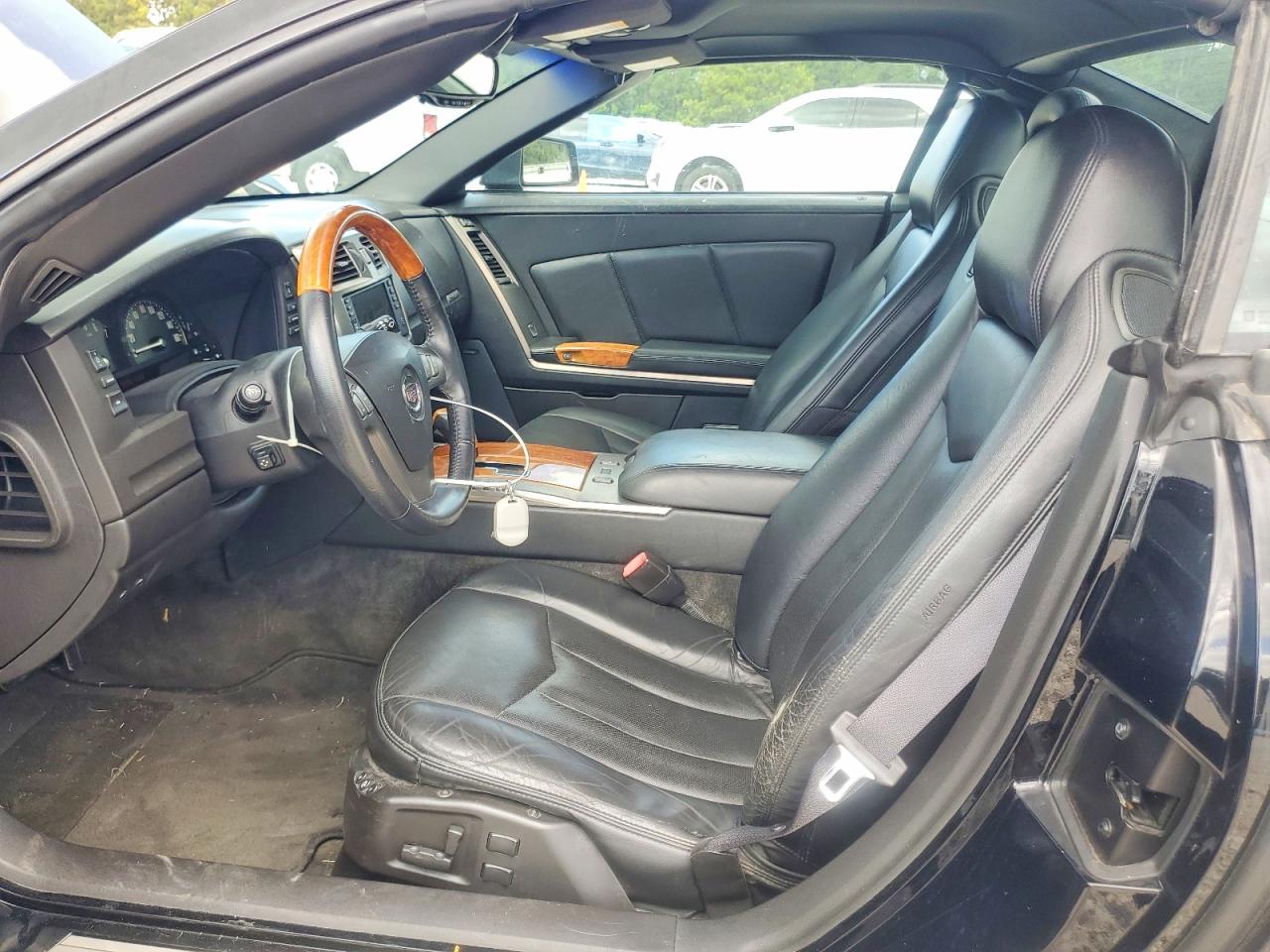 2004 CADILLAC XLR