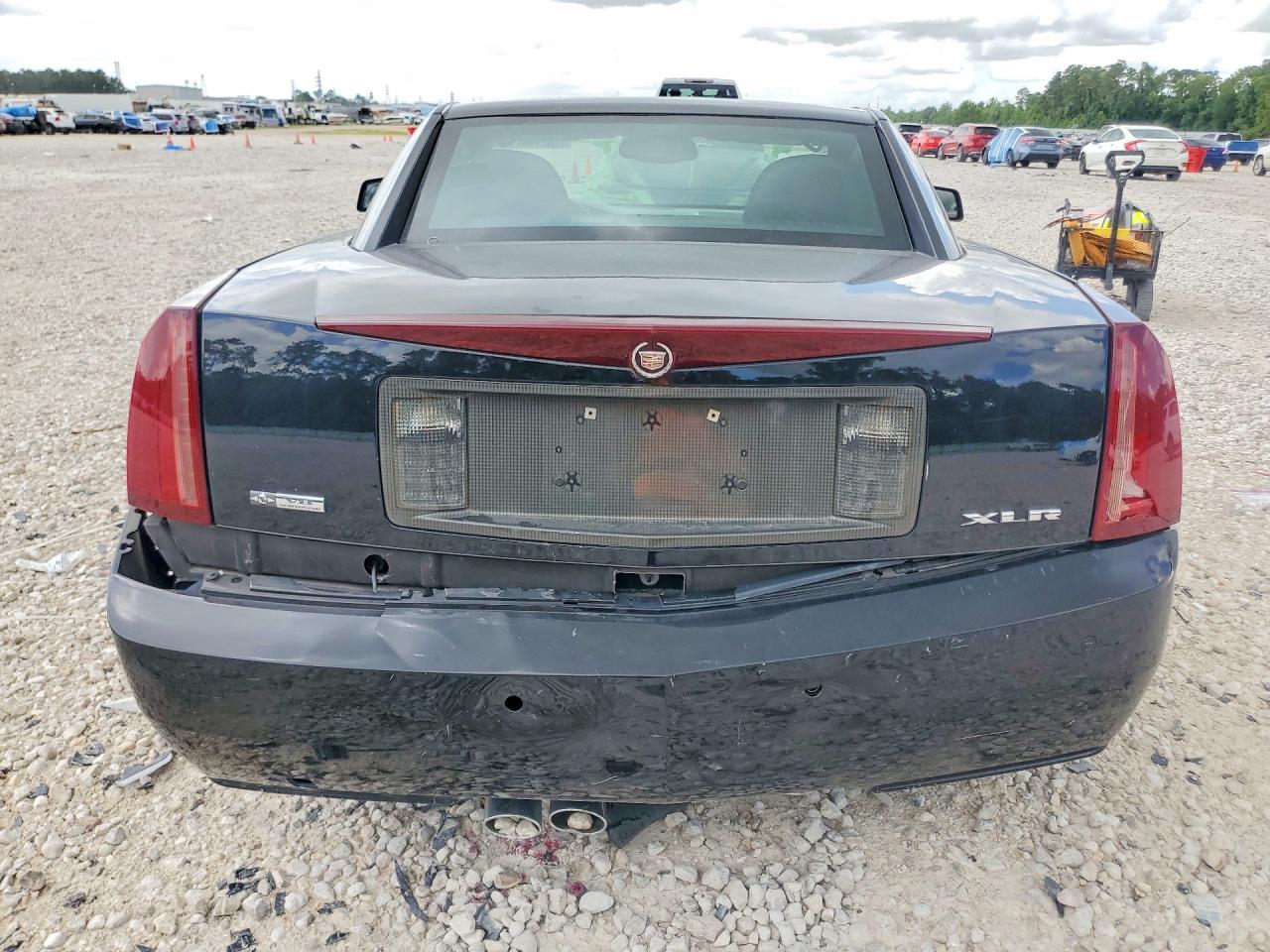 2004 CADILLAC XLR