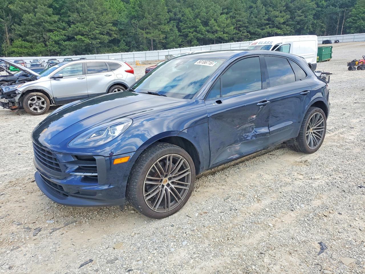 2019 PORSCHE MACAN