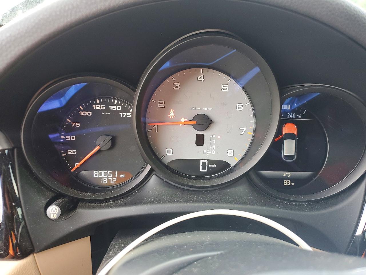 2019 PORSCHE MACAN