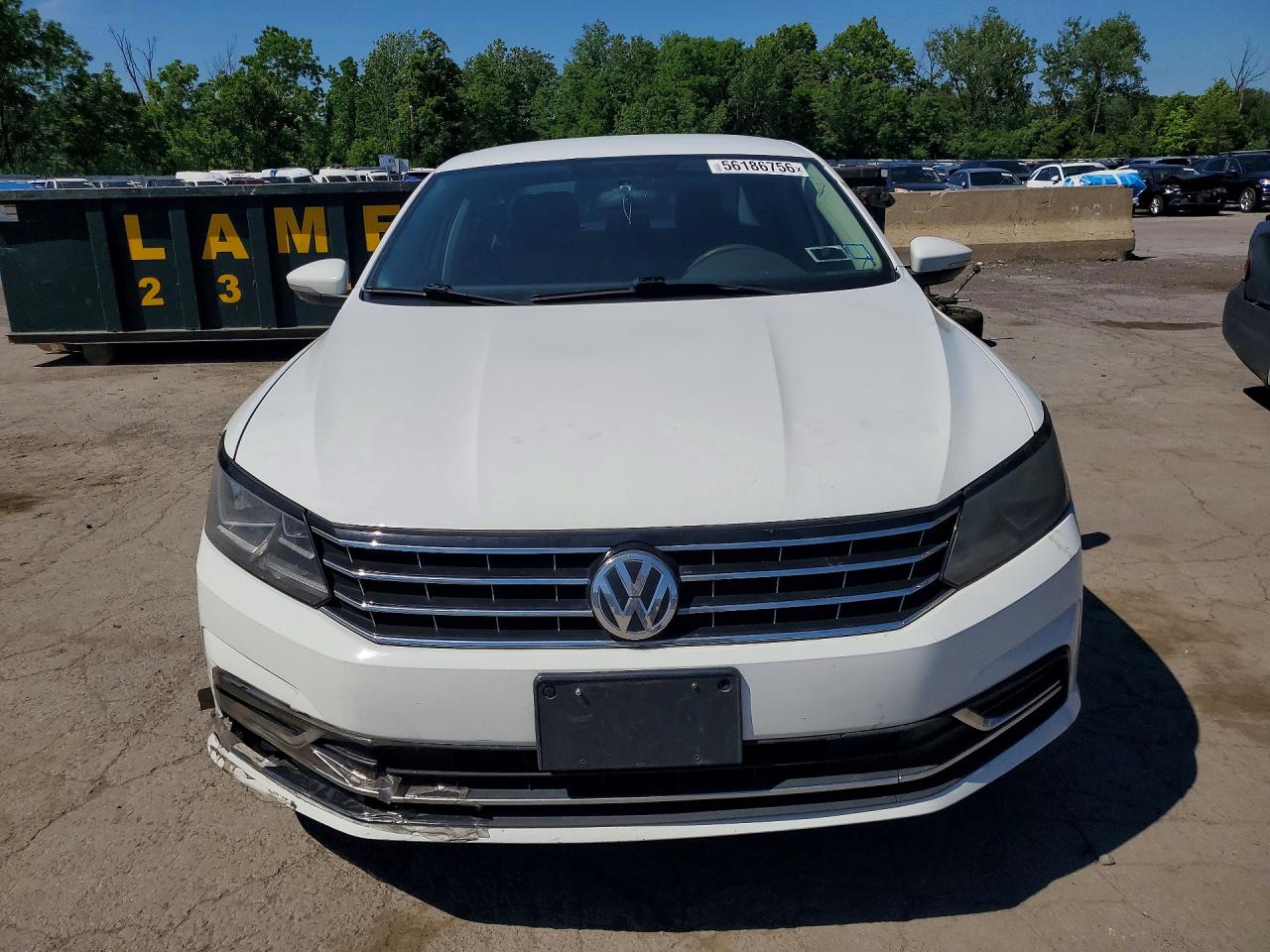 2018 VOLKSWAGEN PASSAT