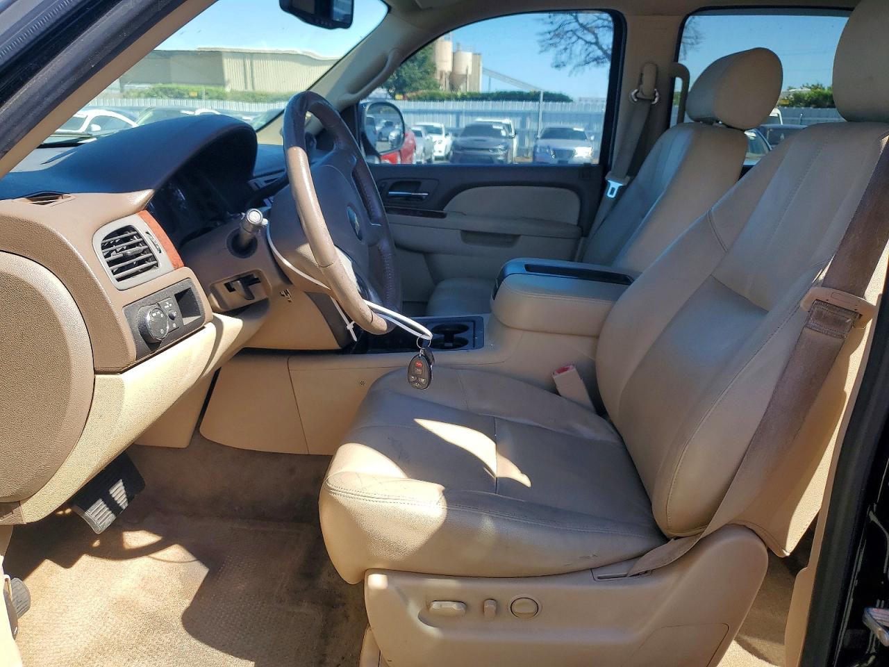 2013 CHEVROLET TAHOE