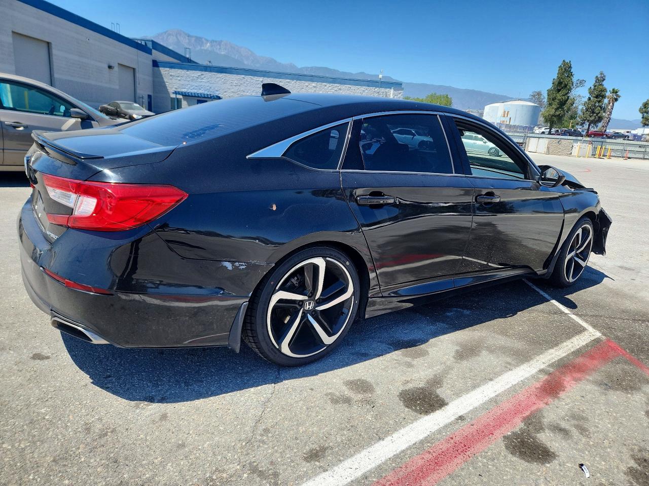 2018 HONDA ACCORD