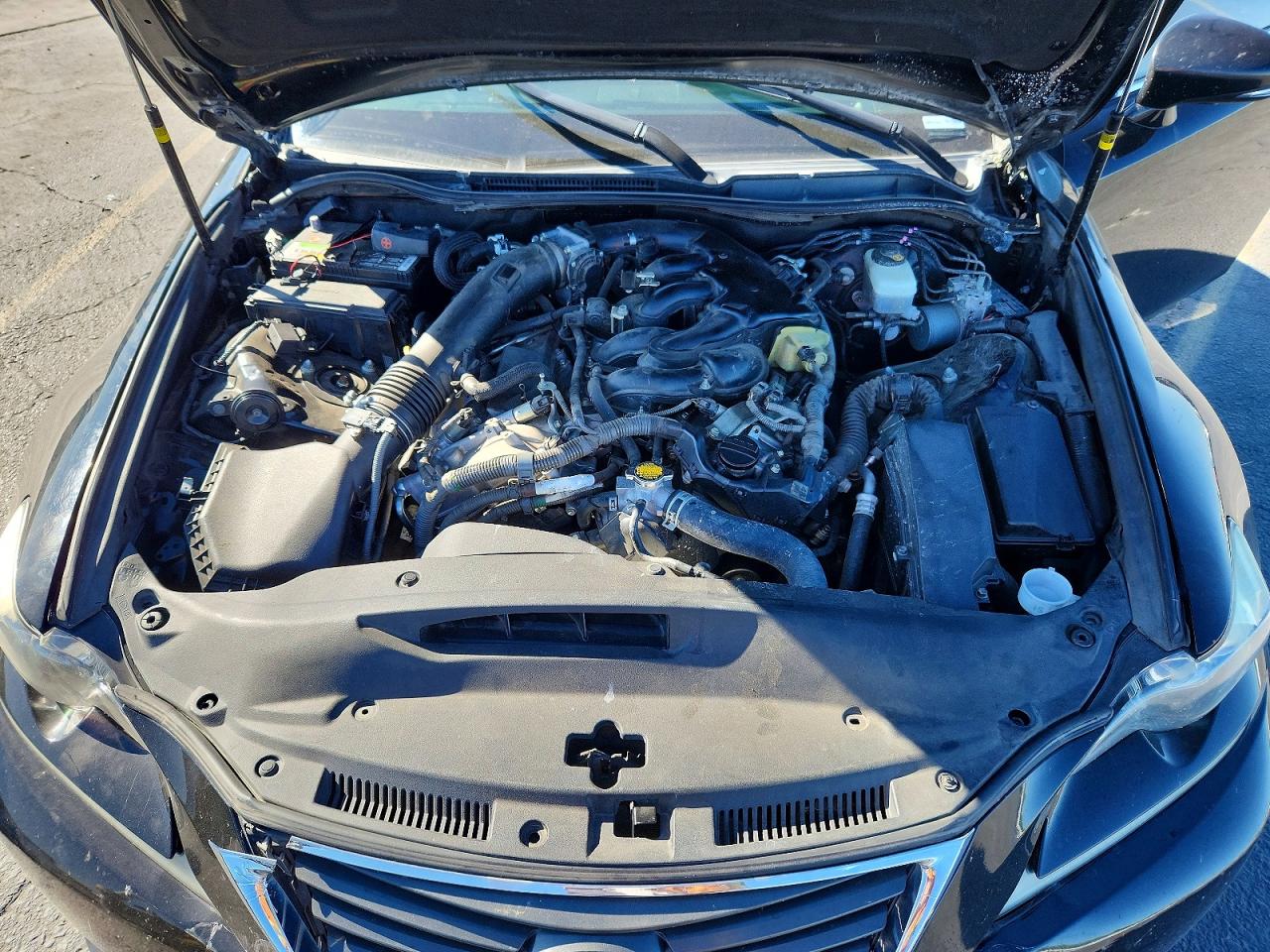 2015 LEXUS IS