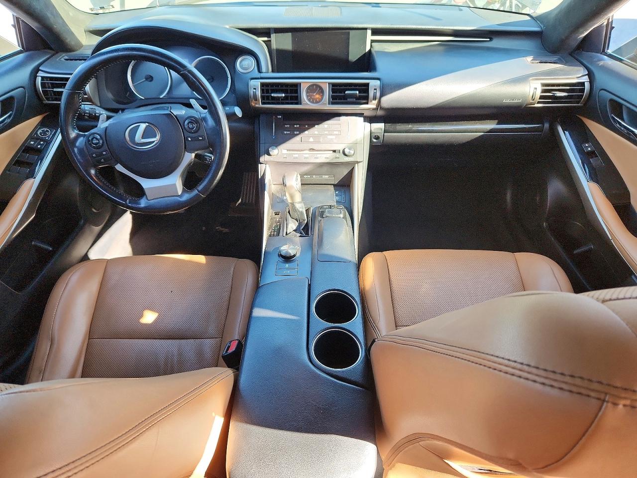 2015 LEXUS IS