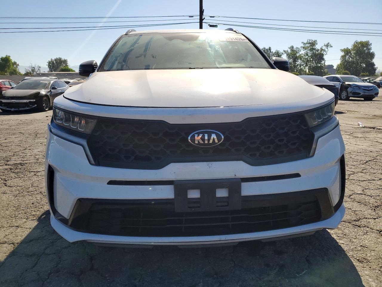 2021 KIA SORENTO
