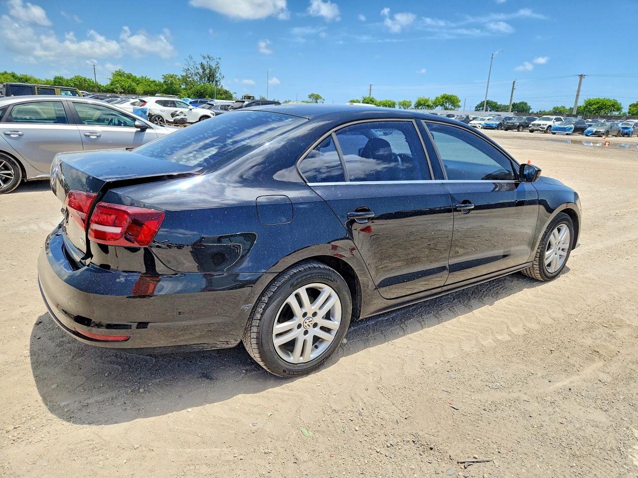 2017 VOLKSWAGEN JETTA