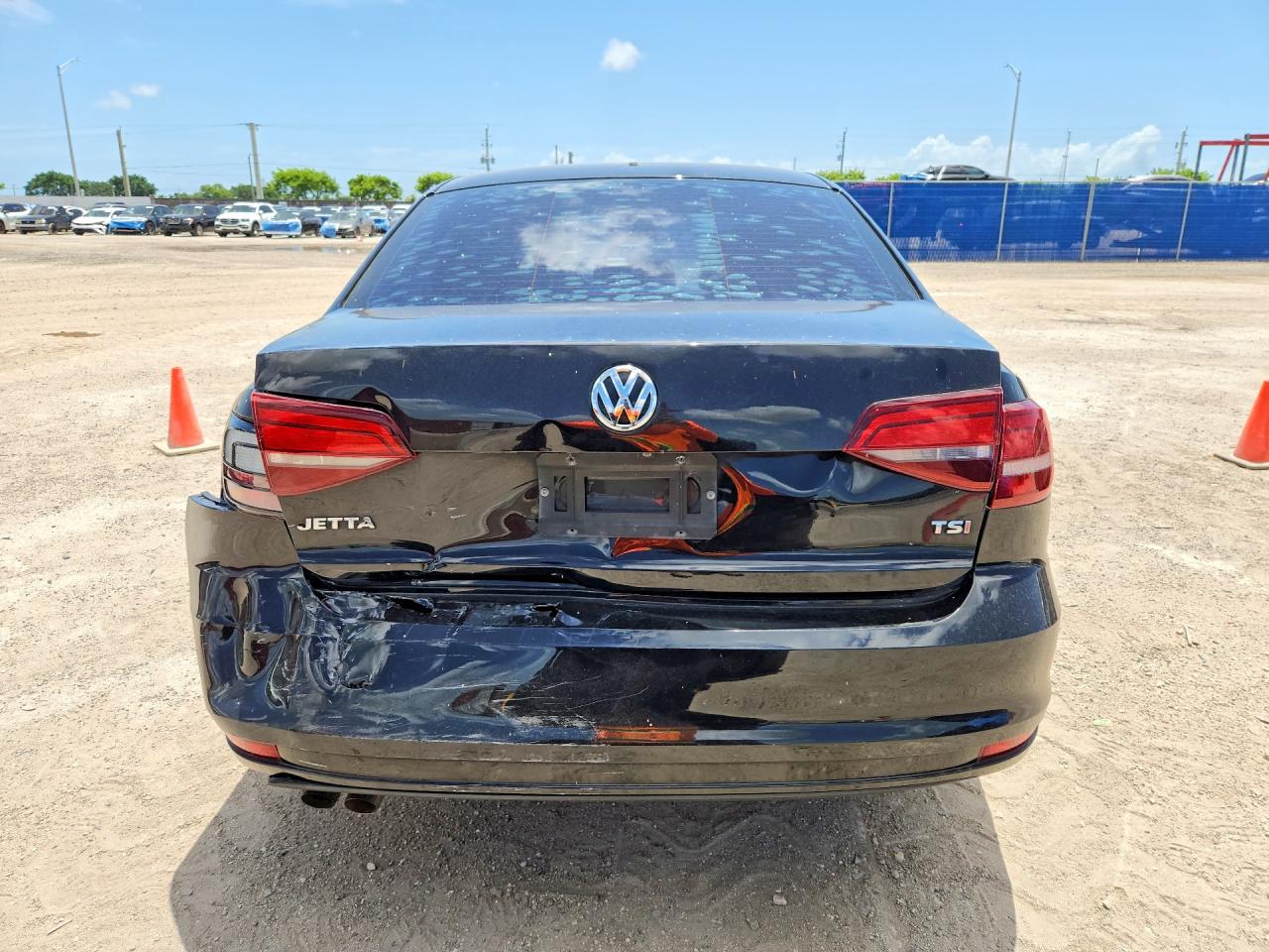 2017 VOLKSWAGEN JETTA