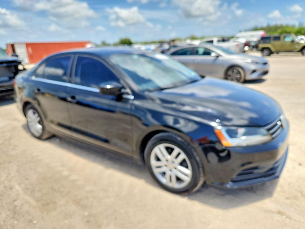 2017 VOLKSWAGEN JETTA