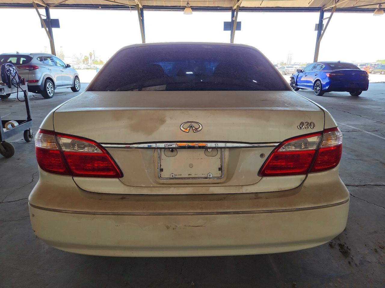 2000 INFINITI I30